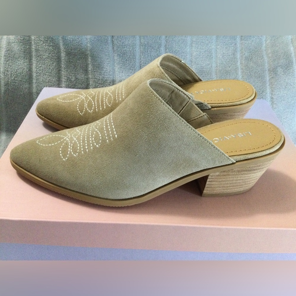 Lisa-Vivcky Women's Tan Suede Pointed Slip-On Mules - Picture 6 of 9